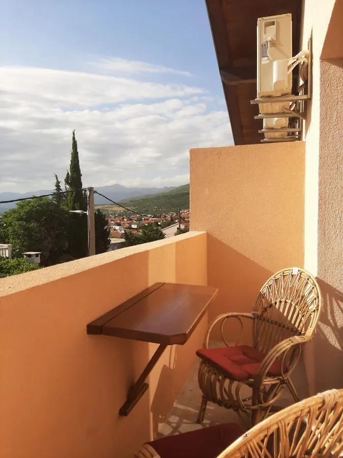 Apartments Cherry Gornji Karin