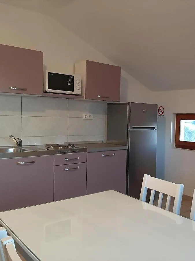 Apartments Cherry Gornji Karin Croatia