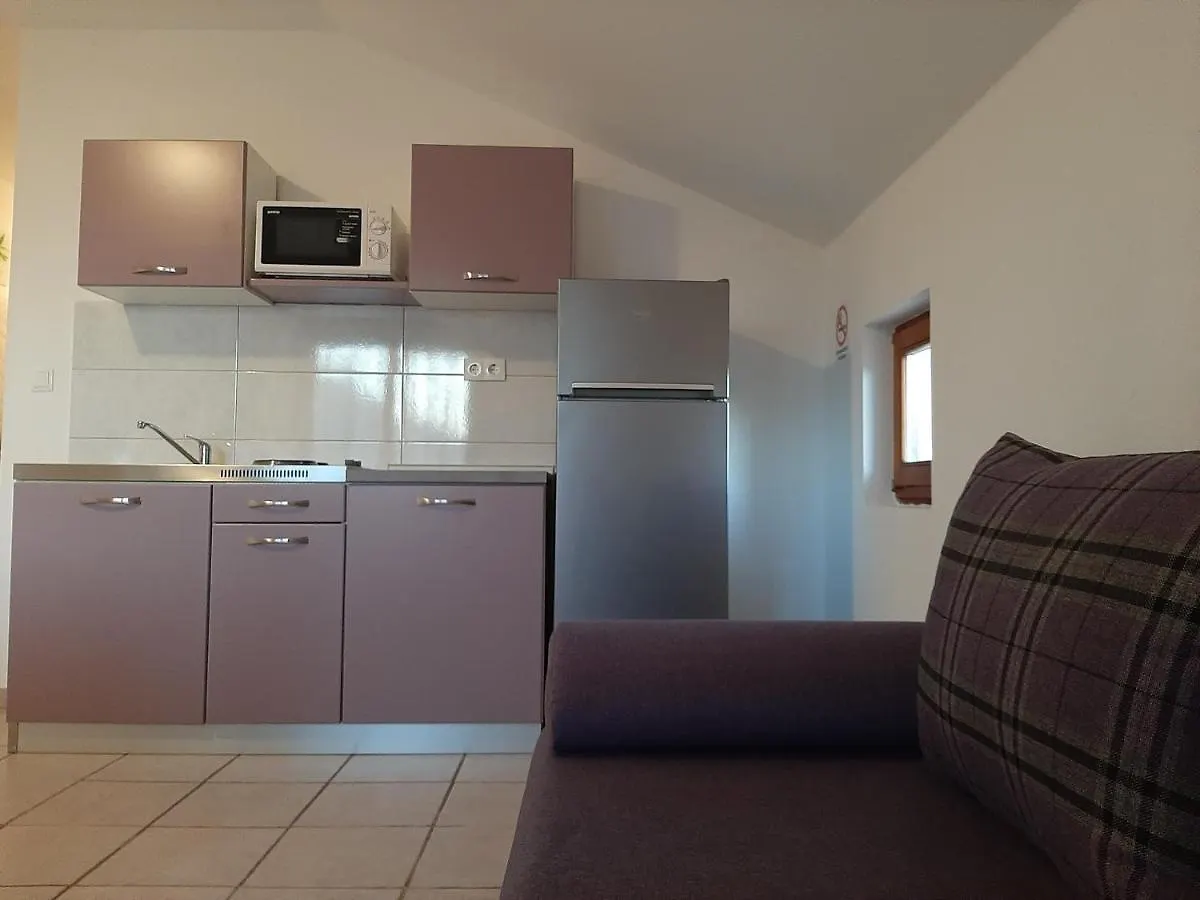Apartments Cherry Gornji Karin Croatia