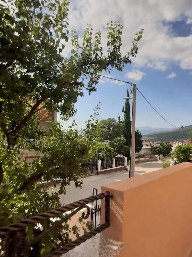 Apartments Cherry Gornji Karin