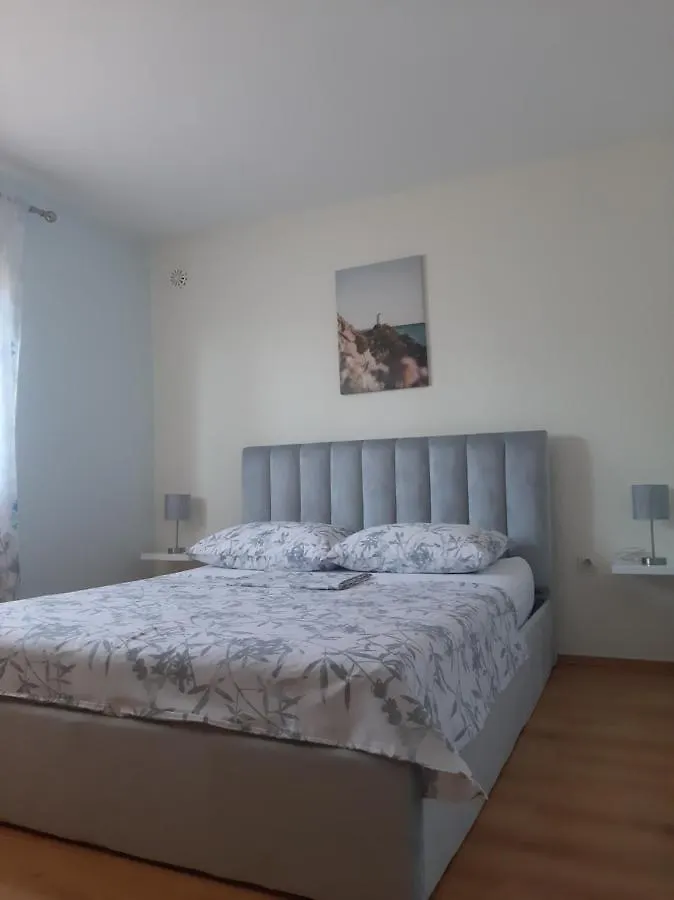 Apartments Cherry Gornji Karin