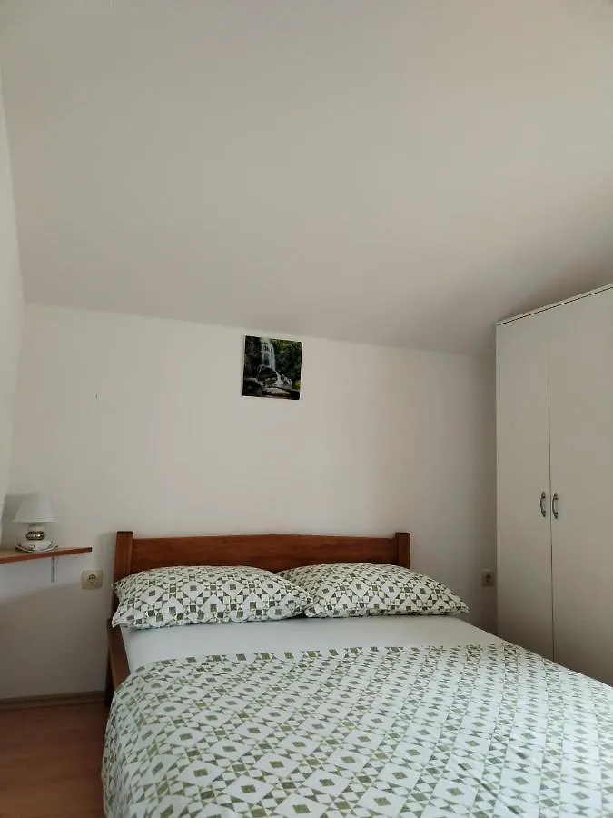 Apartments Cherry Gornji Karin
